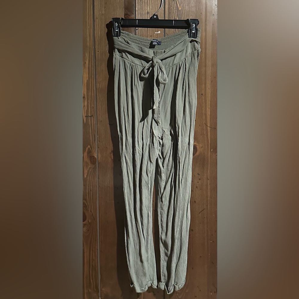American eagles tie front pants